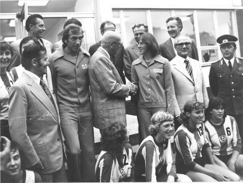 DDR-urheilijat, UKK ja Honecker 1977